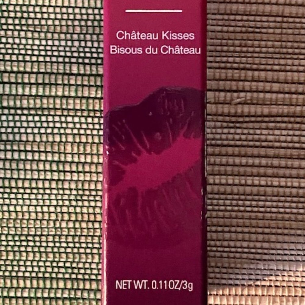 Pur Chateau Kisses Lip Gloss in Lovestruck - NWT, discontinued, HTF - Picture 5 of 9